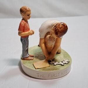 Vintage 1981 Sebastian Miniature Figurine 390 The First Kite signed Woody Baston